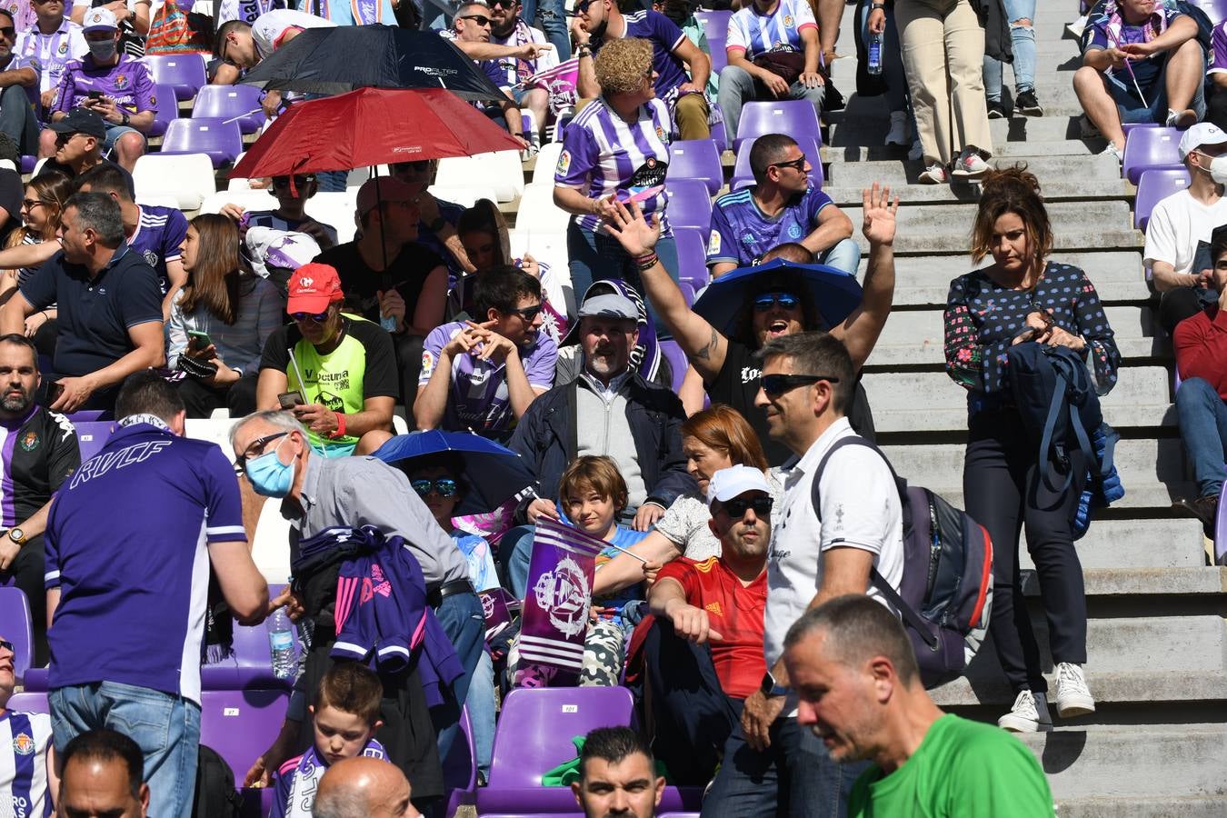 Fotos: Búscate en la grada del Zorrilla (1/6)