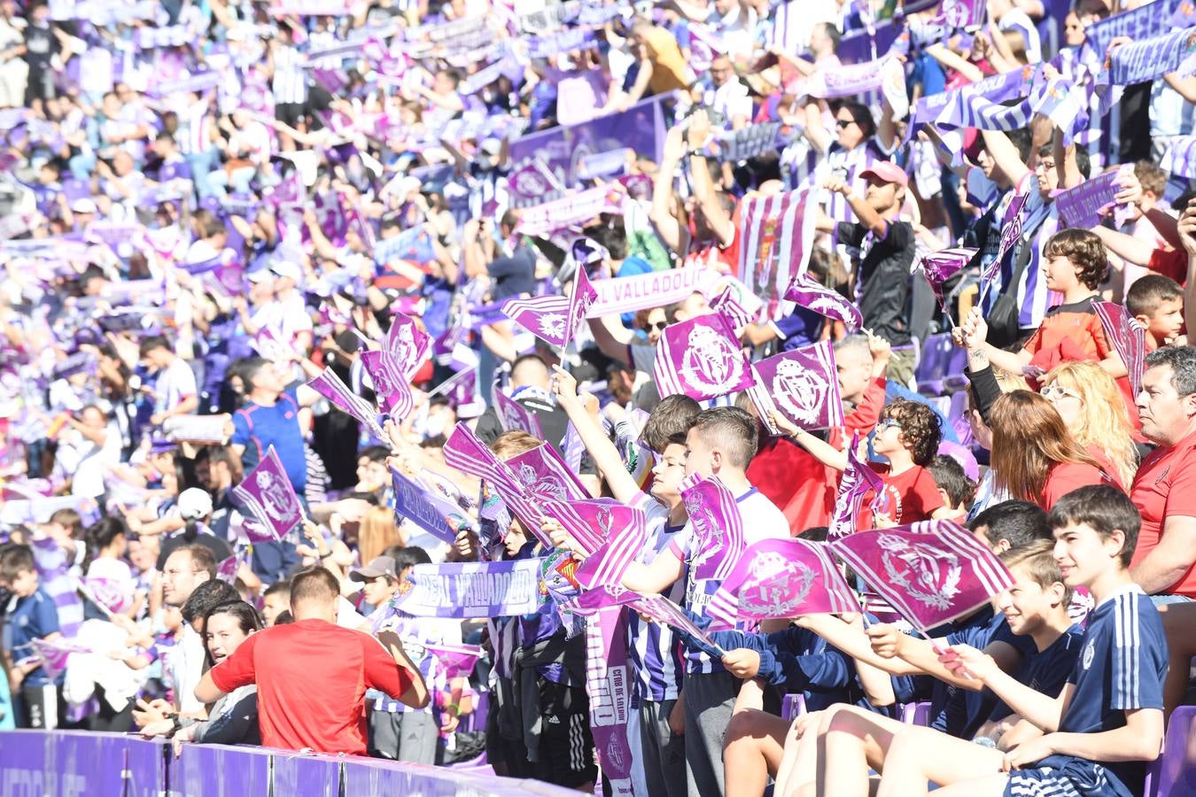 Fotos: Búscate en la grada del Zorrilla (4/6)