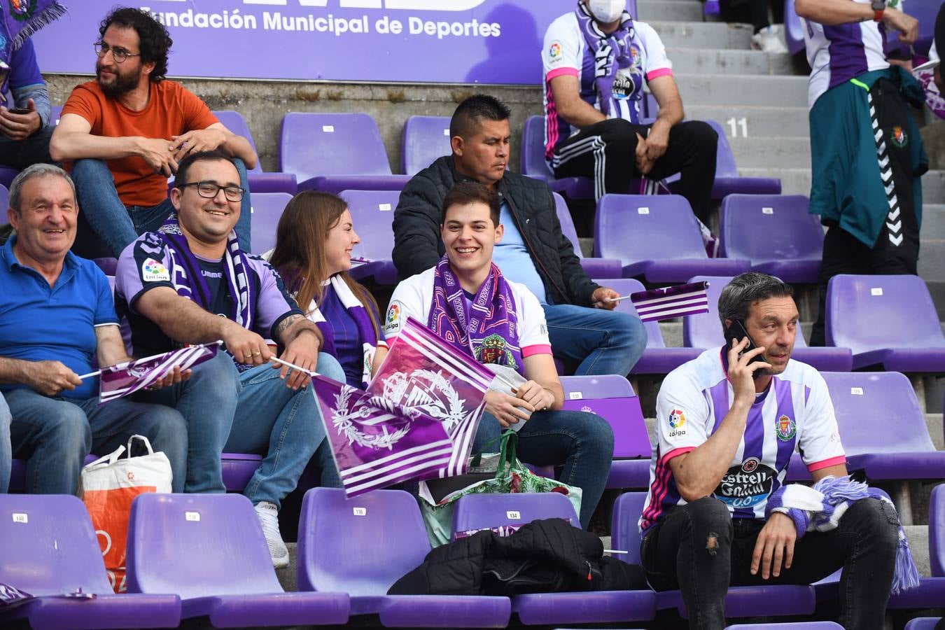 Fotos: Búscate en la grada del Zorrilla (4/6)