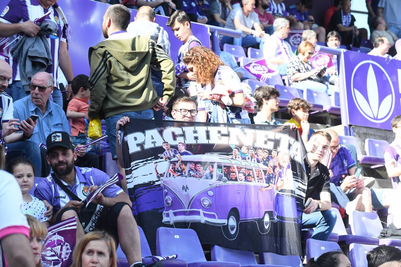 Fotos: Búscate en la grada del Zorrilla (5/6)