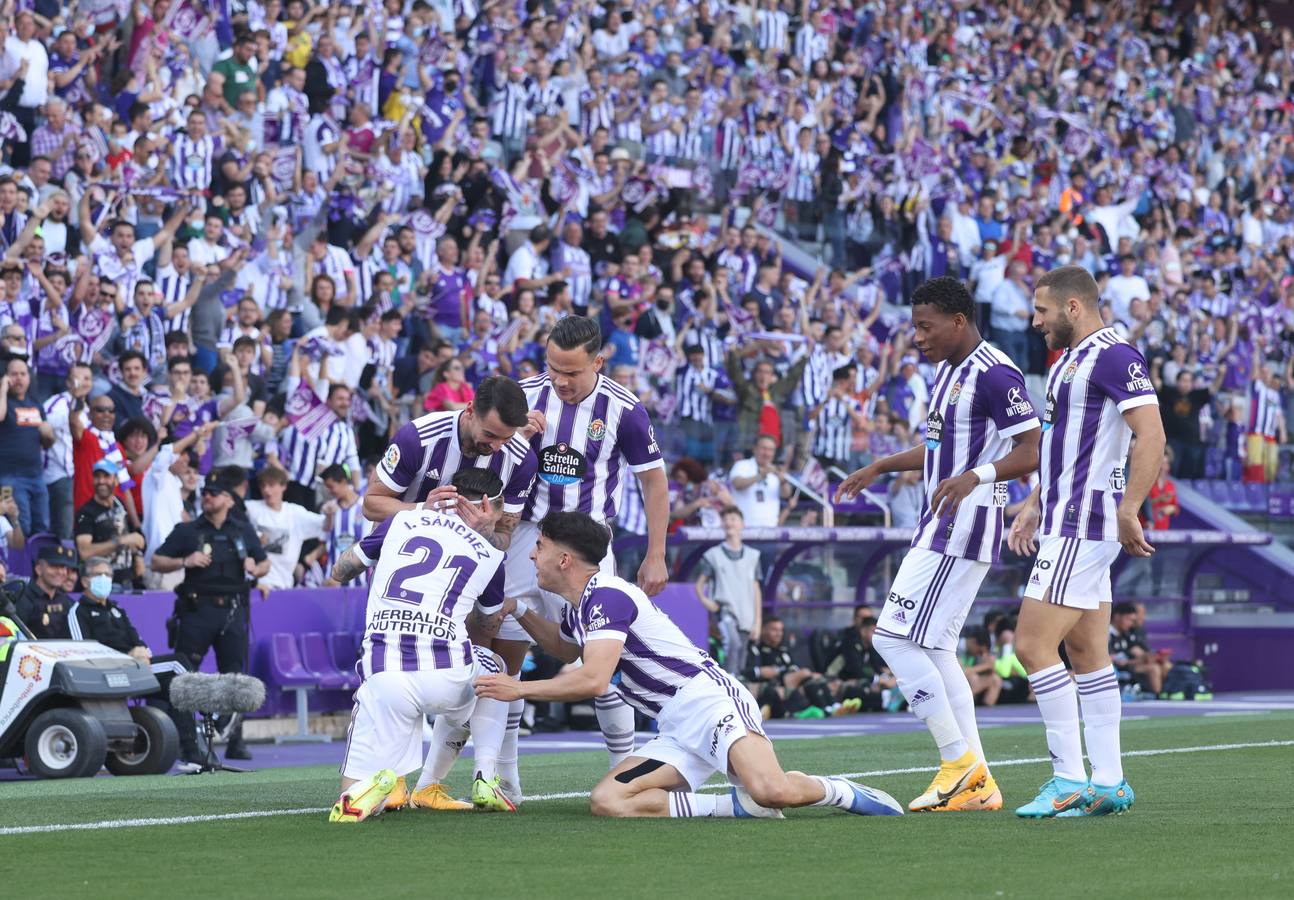 Fotos: Victoria del Real Valladolid ante la Ponferradina (2/2)