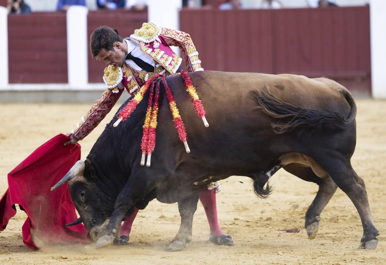 Fotos: Puerta grande en Valladolid para El Juli, Manzanares y Diego Ventura (2/2)
