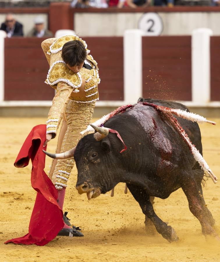Fotos: Roca Rey y Tomás Rufo abren la puerta grande en Valladolid (2/3)