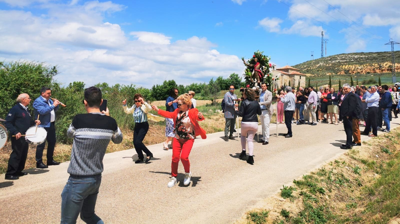 La localidad cerrateña disfruta de unas animadas Fiestas Patronales en honor a San Isidro Labrador