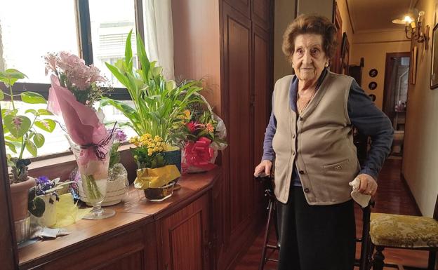 «El secreto para vivir 108 años es no trabajar mucho y un vasito de Ribera al día»