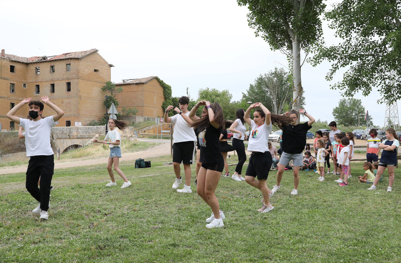 Fotos: Campaña de la asociación Pavia de Palencia contra el acoso escolar