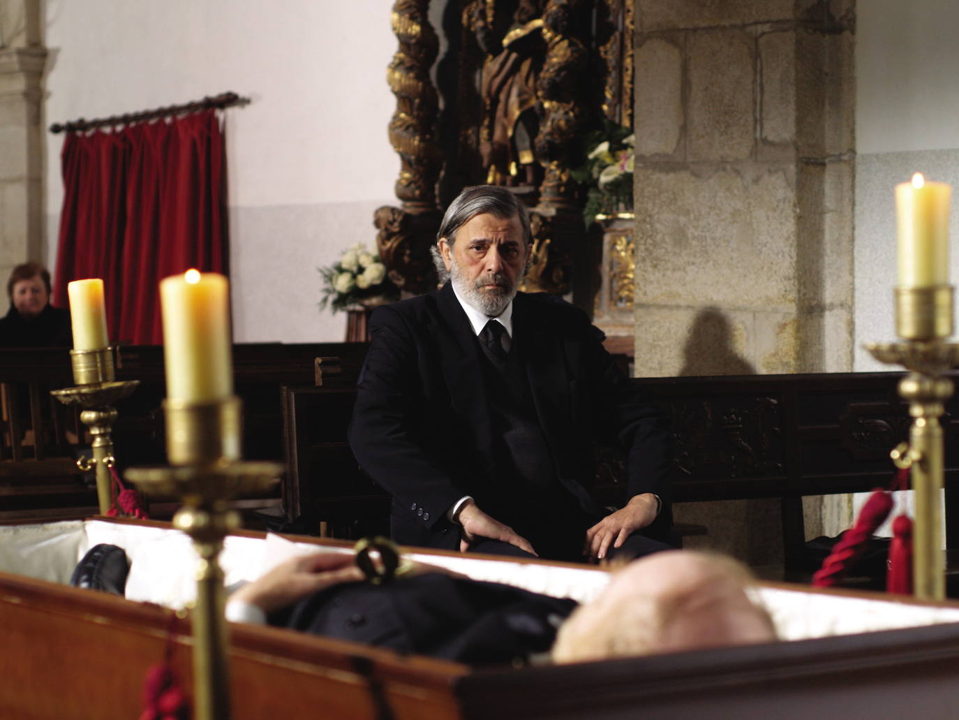 Chete Lera, en una escena de la película 'Los muertos van deprisa'.