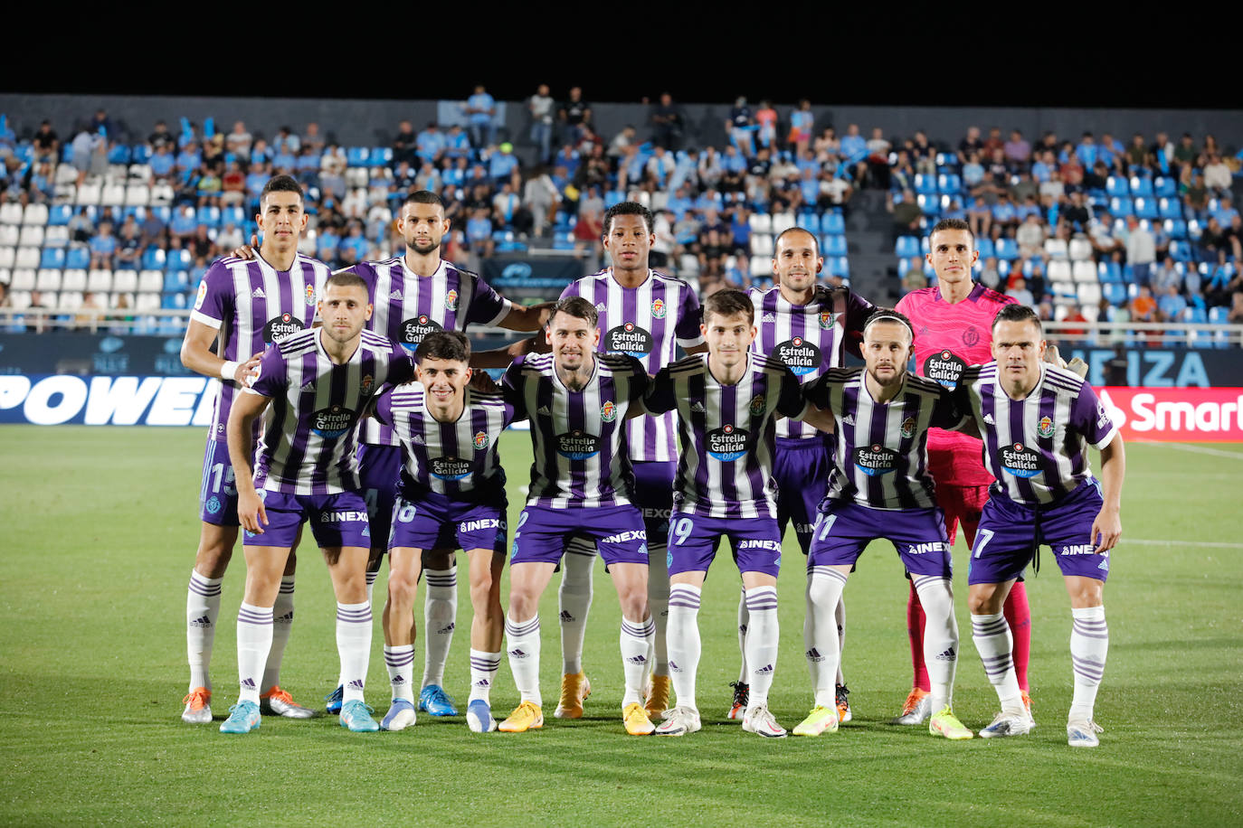 Fotos: El Real Valladolid no falla en Ibiza y sigue soñando con el ascenso directo