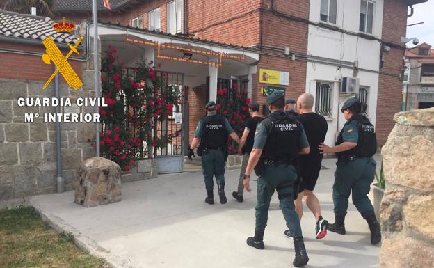 Detenidos dos hombres en Salamanca por posesión de cocaína, hachís y 10.000 euros en efectivo