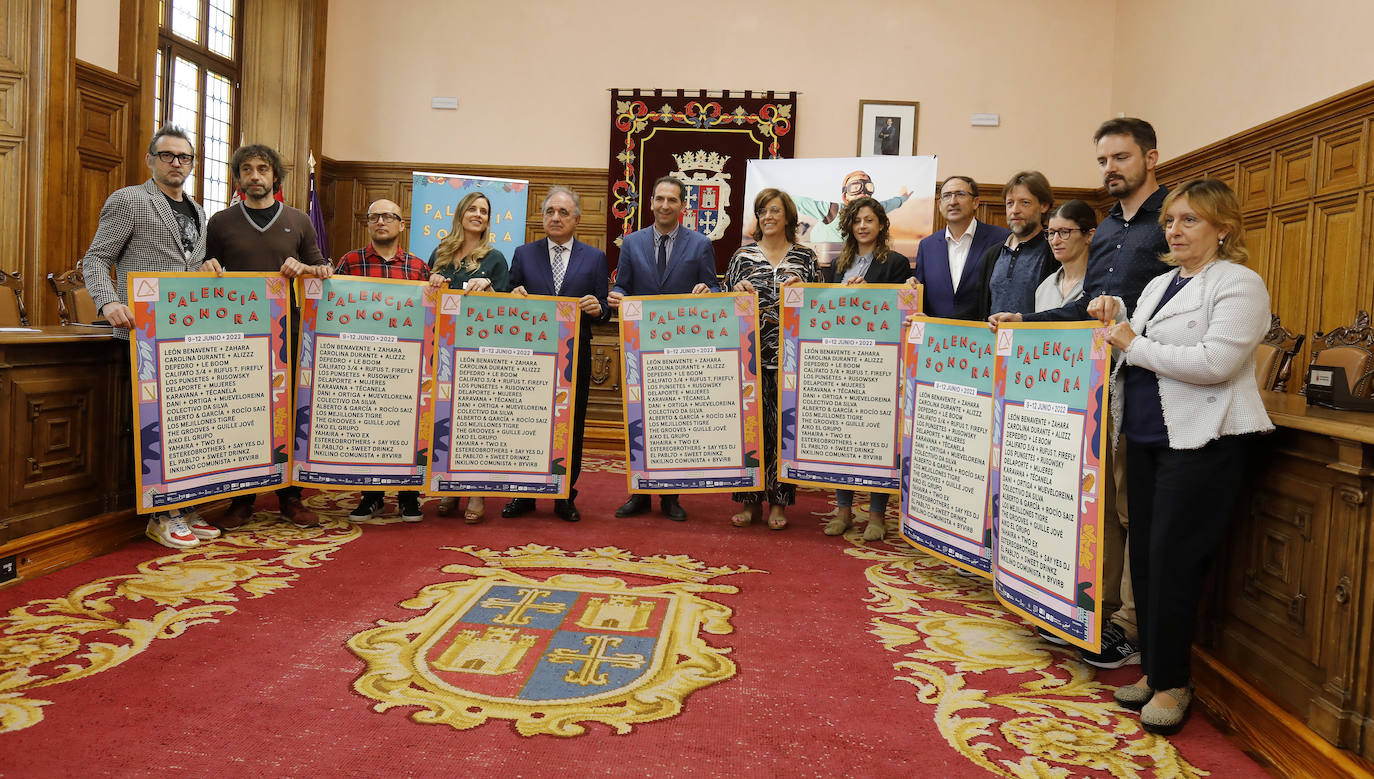 Organizadores y representantes de las instlituciones y de las entidades colaboradoras, en la presentación del Palencia Sonora.