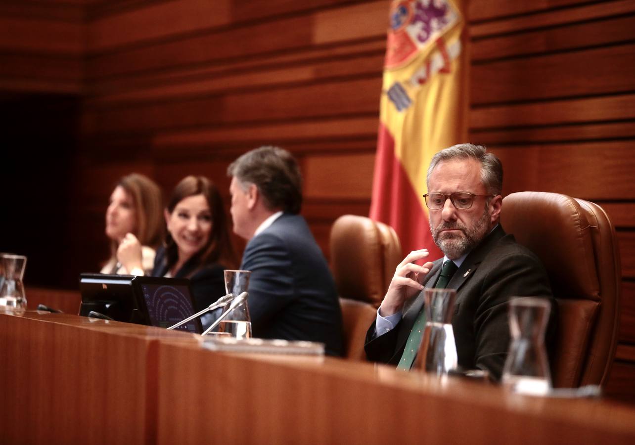 Fotos: Pleno en las Cortes de Castilla y León