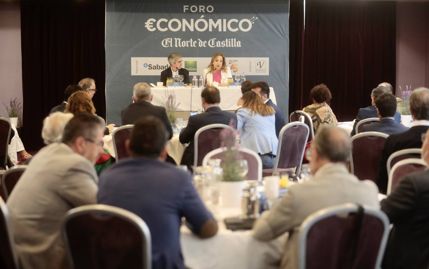 Fotos: La eurodiputada Iratxe García en el Foro Económico de El Norte (1/2)