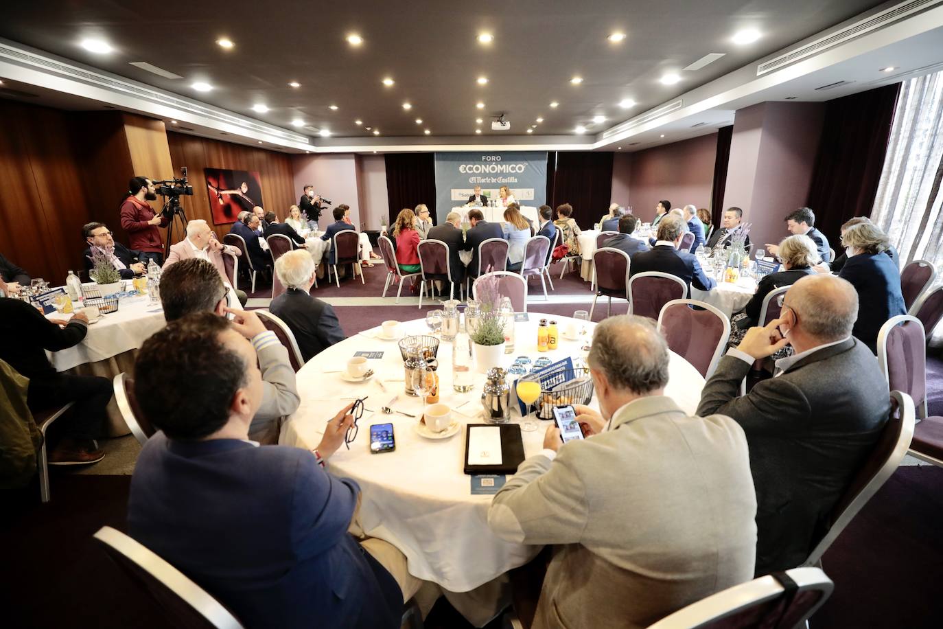 Fotos: La eurodiputada Iratxe García en el Foro Económico de El Norte (2/2)