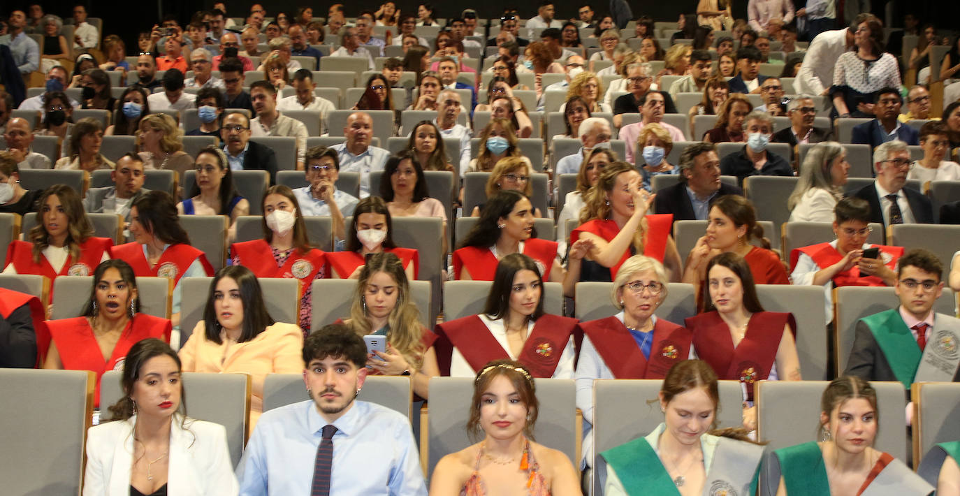 Graduación en el campus de la UVA en Segovia. 