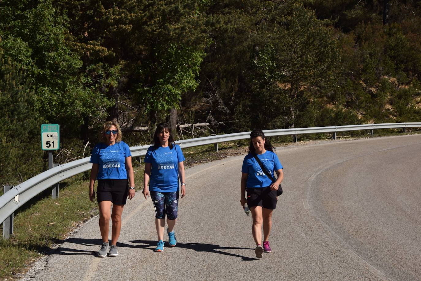 Fotos: Guardo recupera la participativa Marcha de Adecas