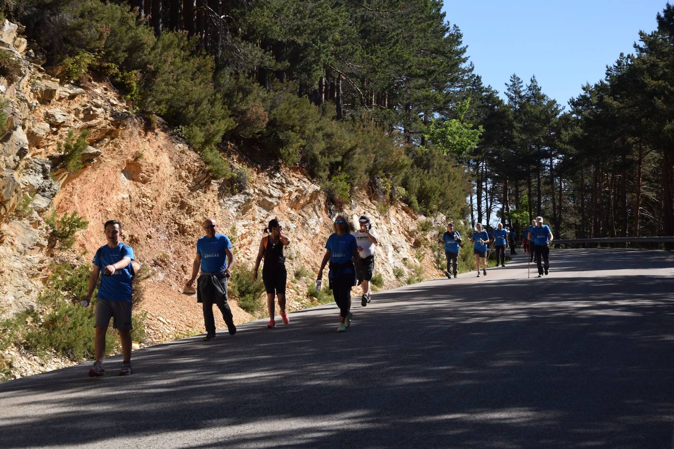 Fotos: Guardo recupera la participativa Marcha de Adecas
