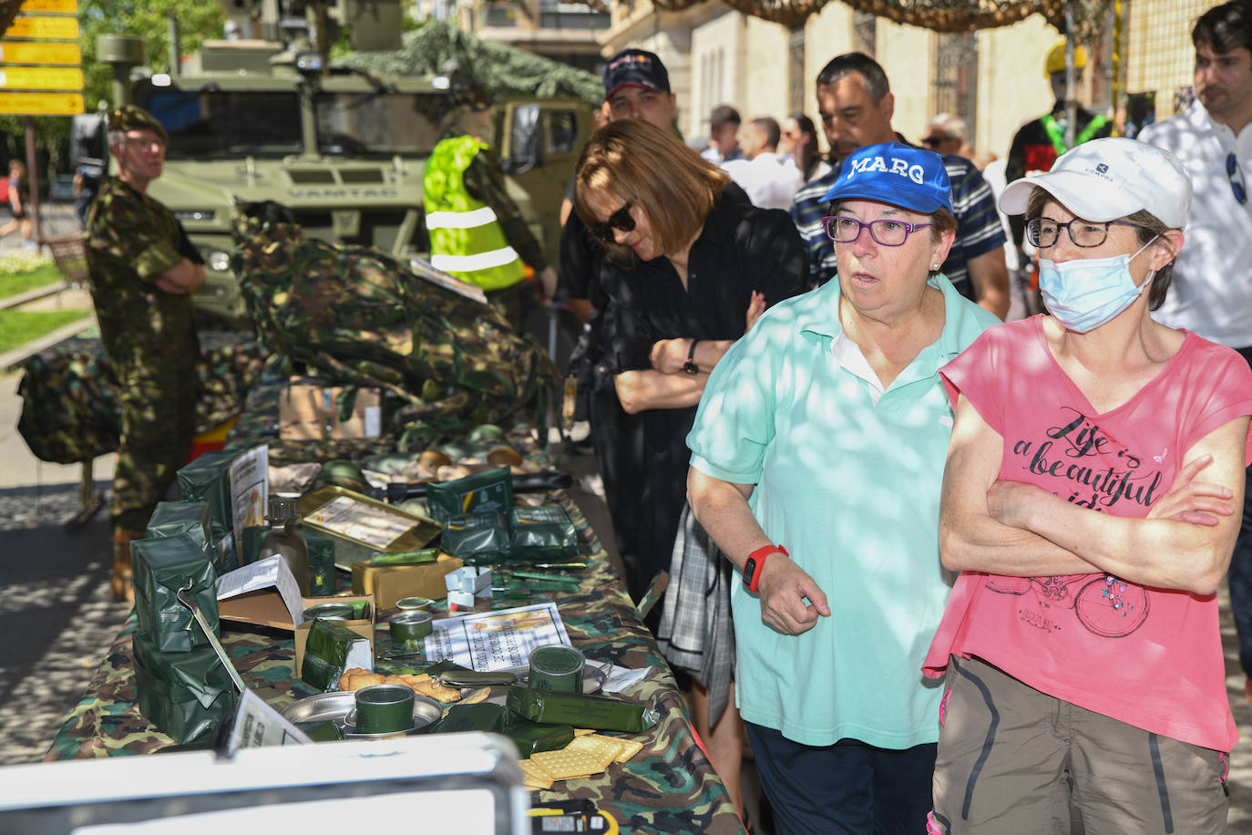 Fotos: Valladolid celebra el Día de las Fuerzas Armadas 2022