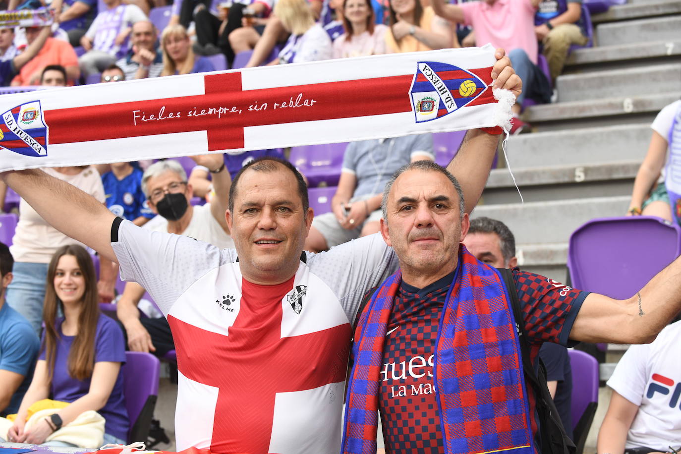 Fotos: Real Valladolid-Huesca. Búscate en la grada (4/8)