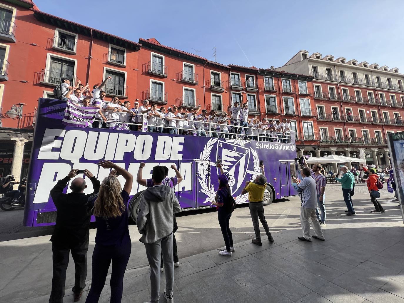 Valladolid disfruta con el ascenso del Pucela. 