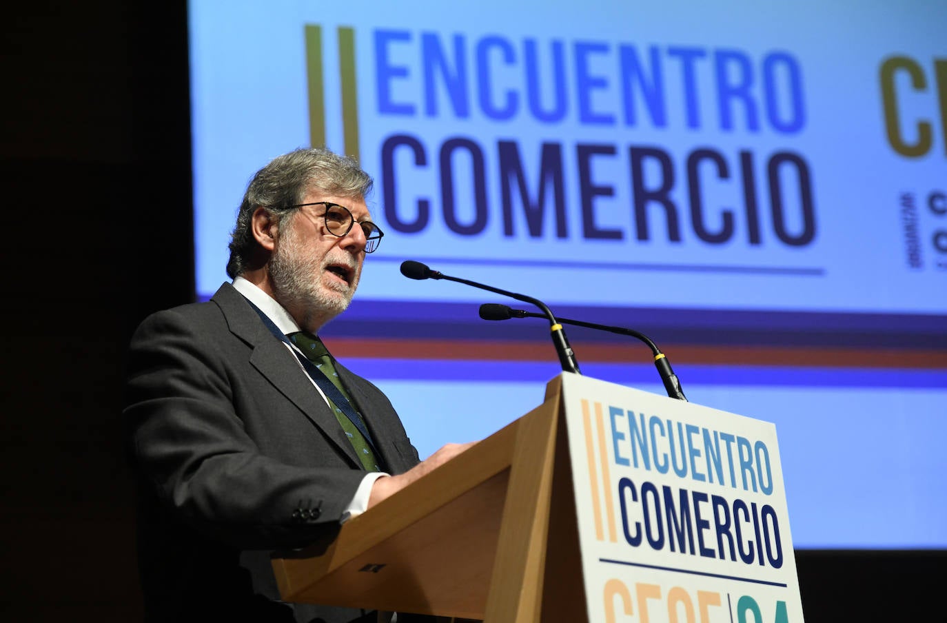 Fotos: II Encuentro de Comercio en Valladolid