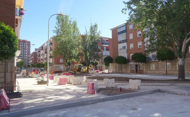 El espacio peatonal habilitado del lado de los números pares, donde se elimina la calzada. 