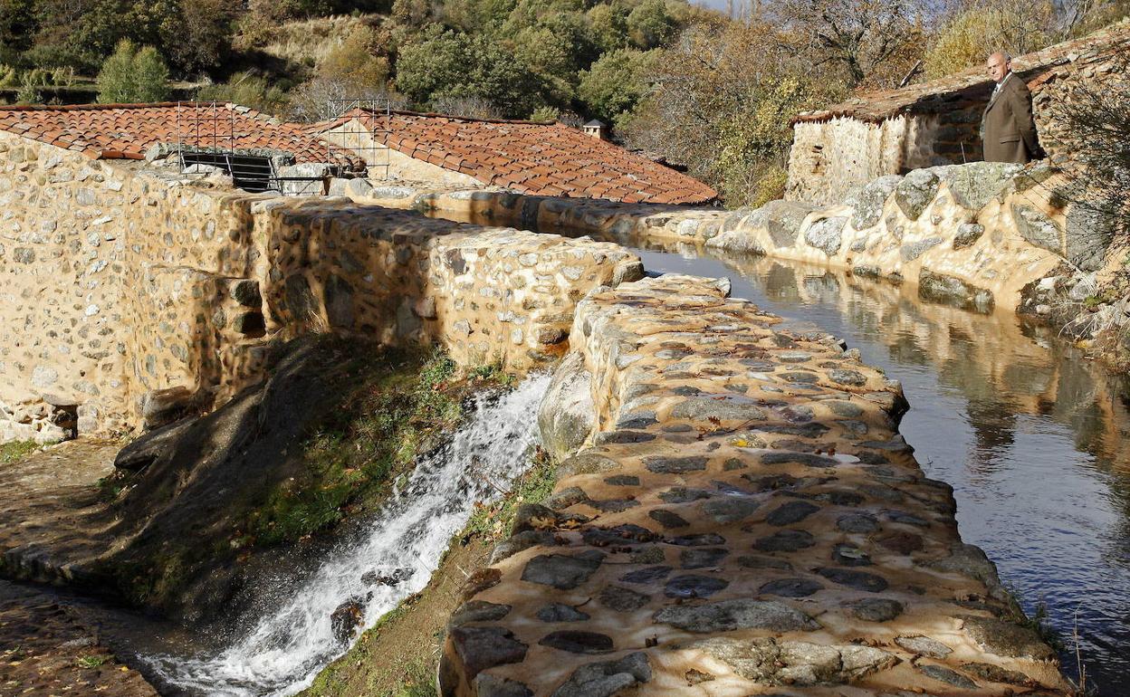 Antiguo molino convertido en Museo del Agua del Valle del Corneja.