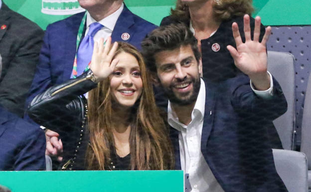Shakira y Piqie juntos en la Final de la Copa Davis 2019.