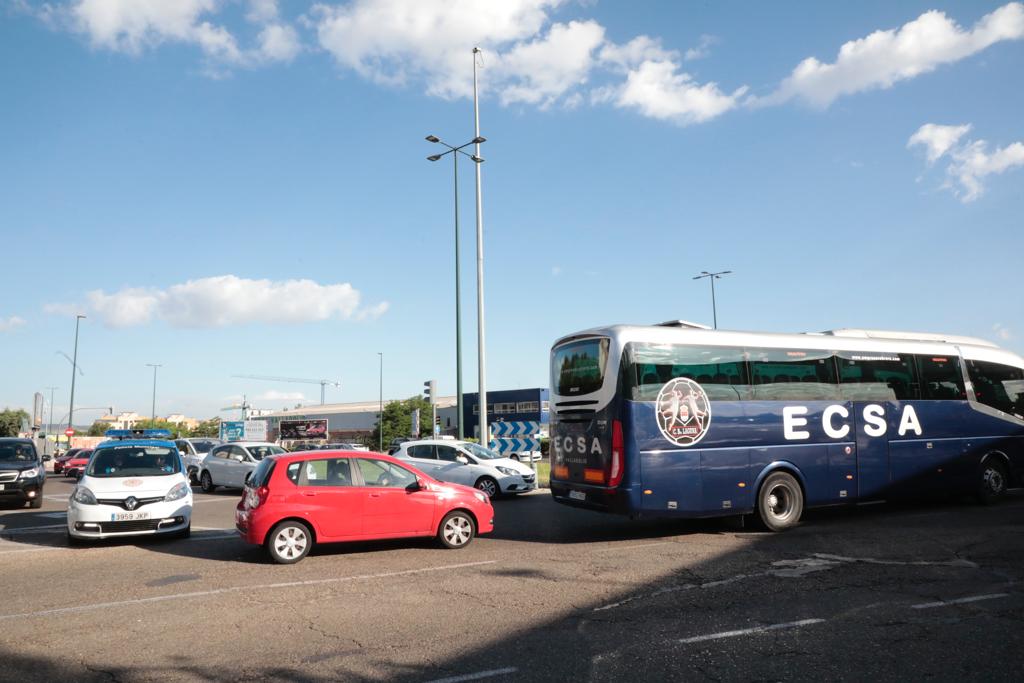 Fotos: Viernes de atascos en Valladolid por las obras