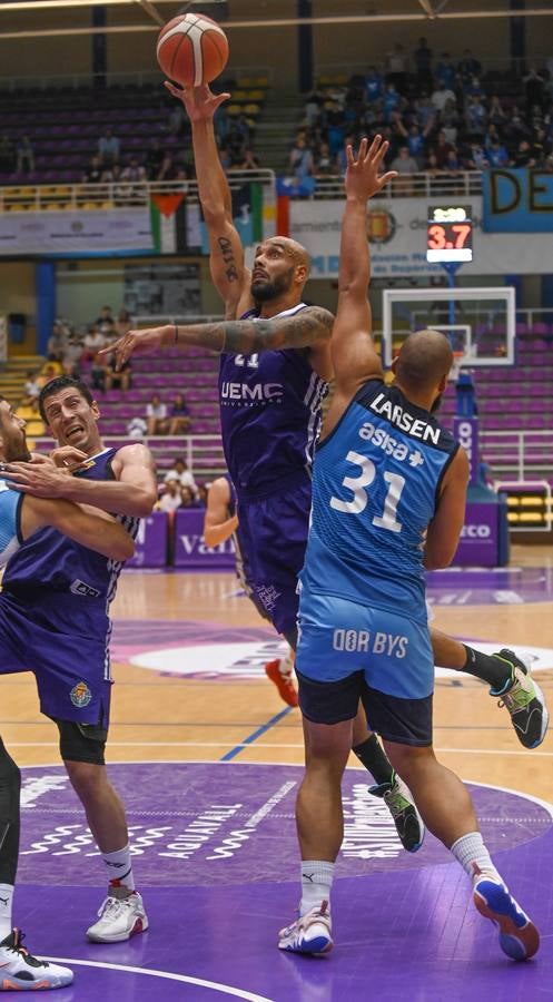 Fotos: Victoria del Real Valladolid Baloncesto ante el Estudiantes (67-54)