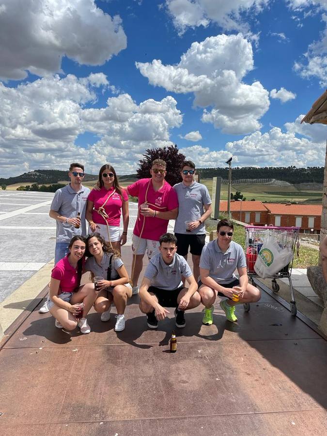Fotos: Pedida de Rosquillas y coronación de reyes en los quintos de Torrelobatón