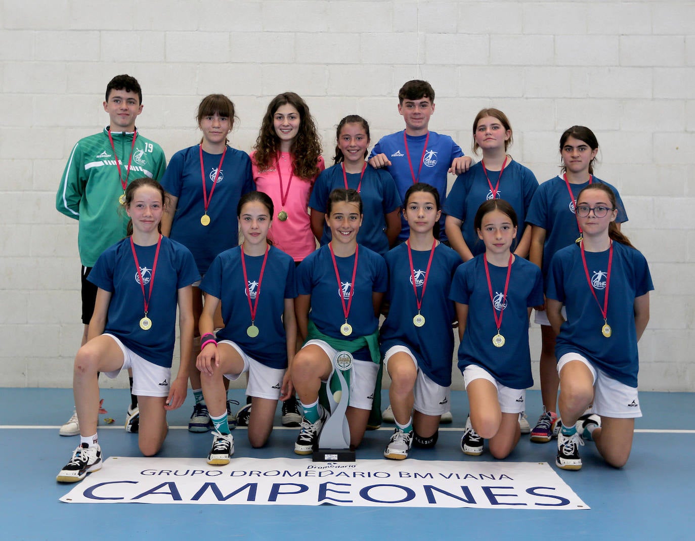Fotos: Octava jornada de la competición de balonmano de Juegos Escolares