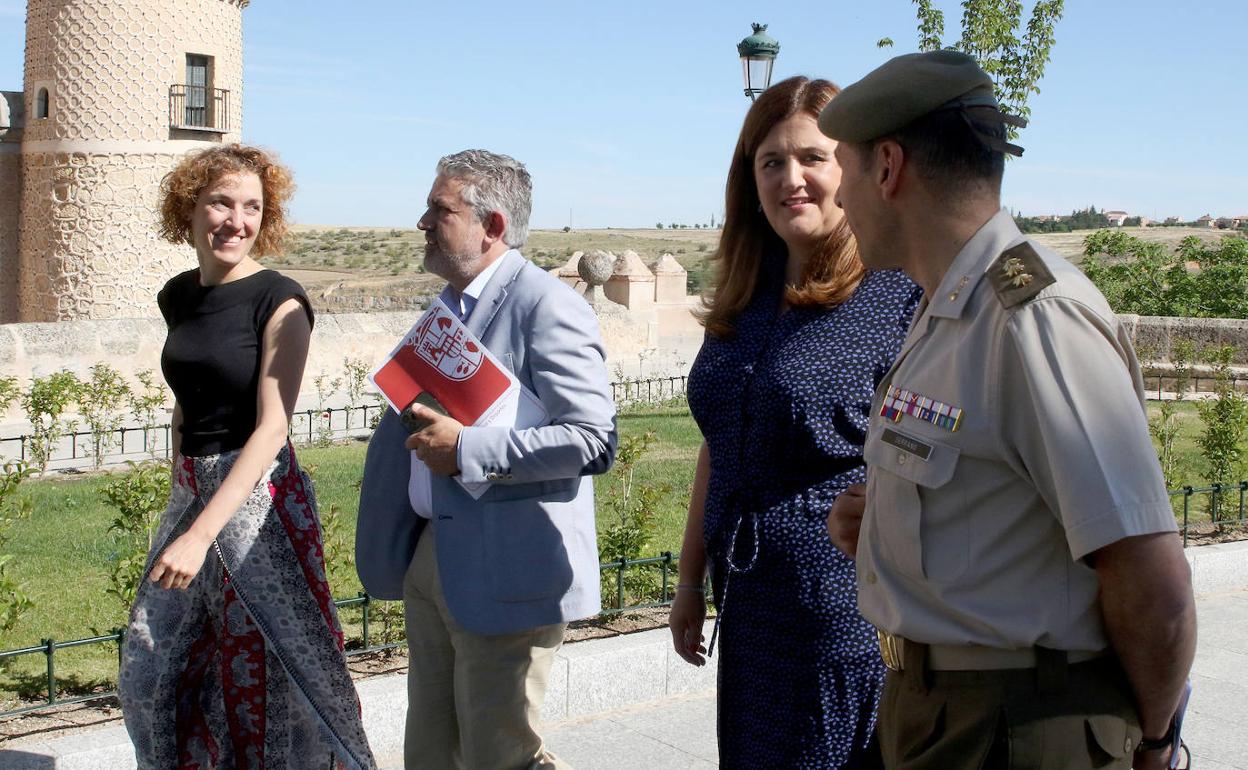 Representantes de las instituciones, este martes, tras la presentación del Museg. 