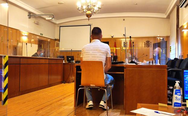 Elude la cárcel tras defraudar 236.000 euros con empresas que cerraba tras generar deudas