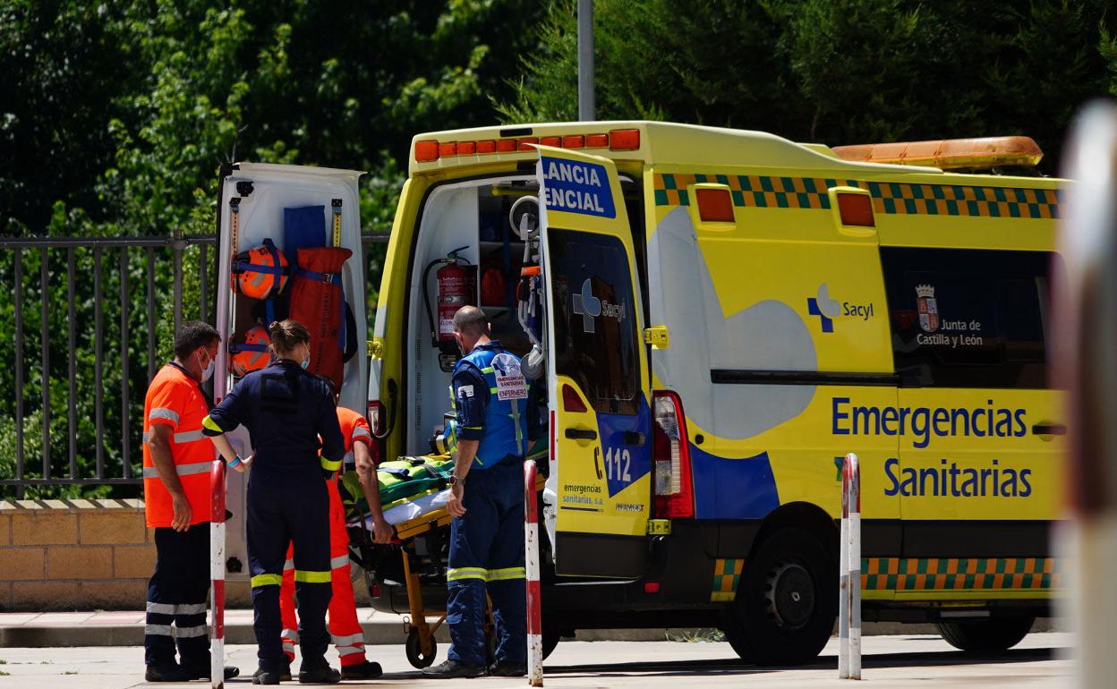 Muere un hombre de 58 años tras el vuelco de su turismo en Doñinos de Ledesma