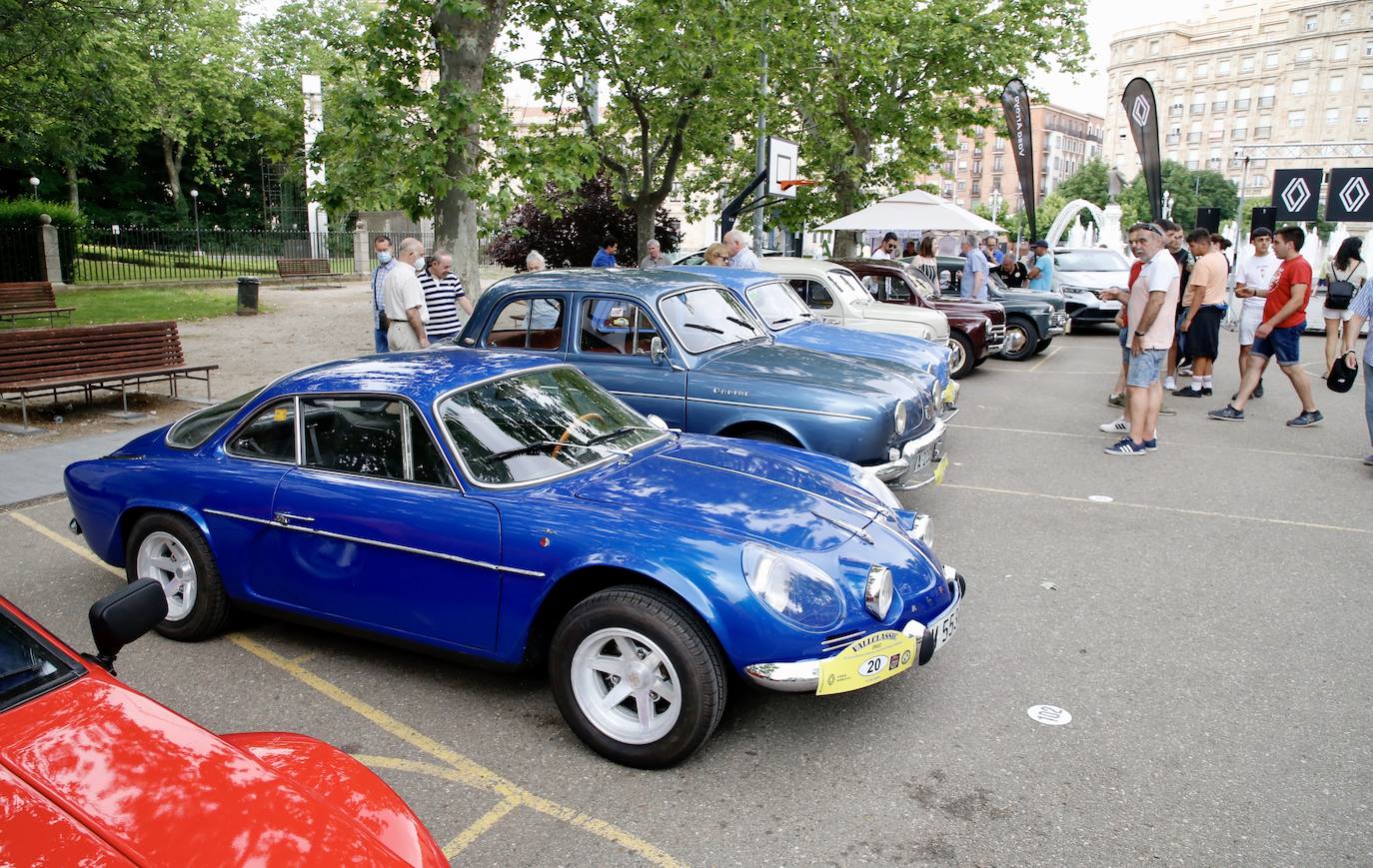 Fotos: Valladolid acoge una muestra de coches de Renault