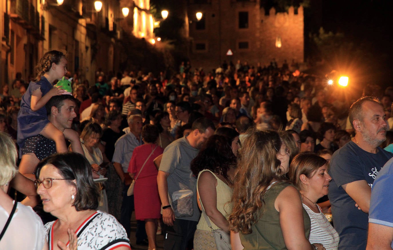 Fotos: La primera noche de las Ferias y Fiestas de San Juan y San Pedro