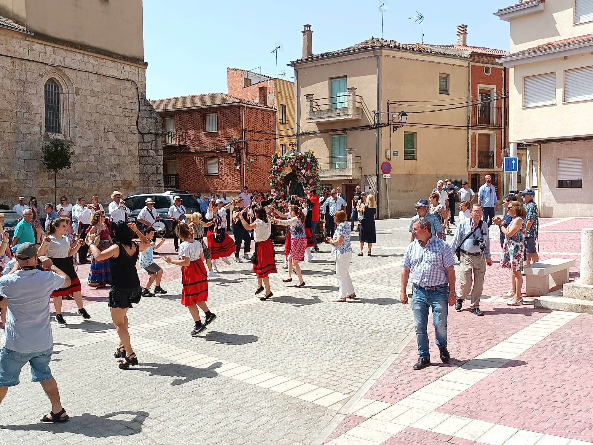 La localidad cerrateña disfruta de unas animadas Fiestas Patronales