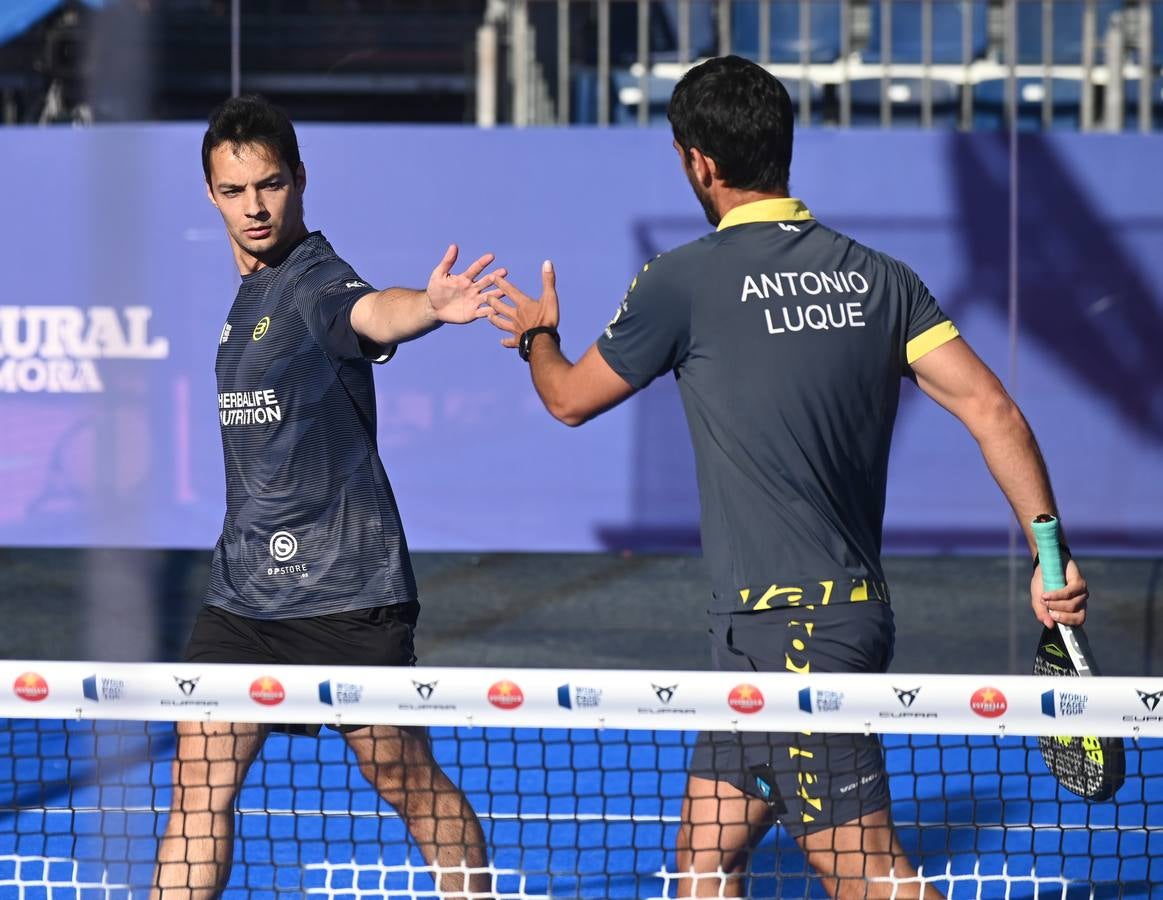 Fotos: Arranca en la Plaza Mayor el Valladolid Máster Caja Rural de Zamora Trofeo Recoletas