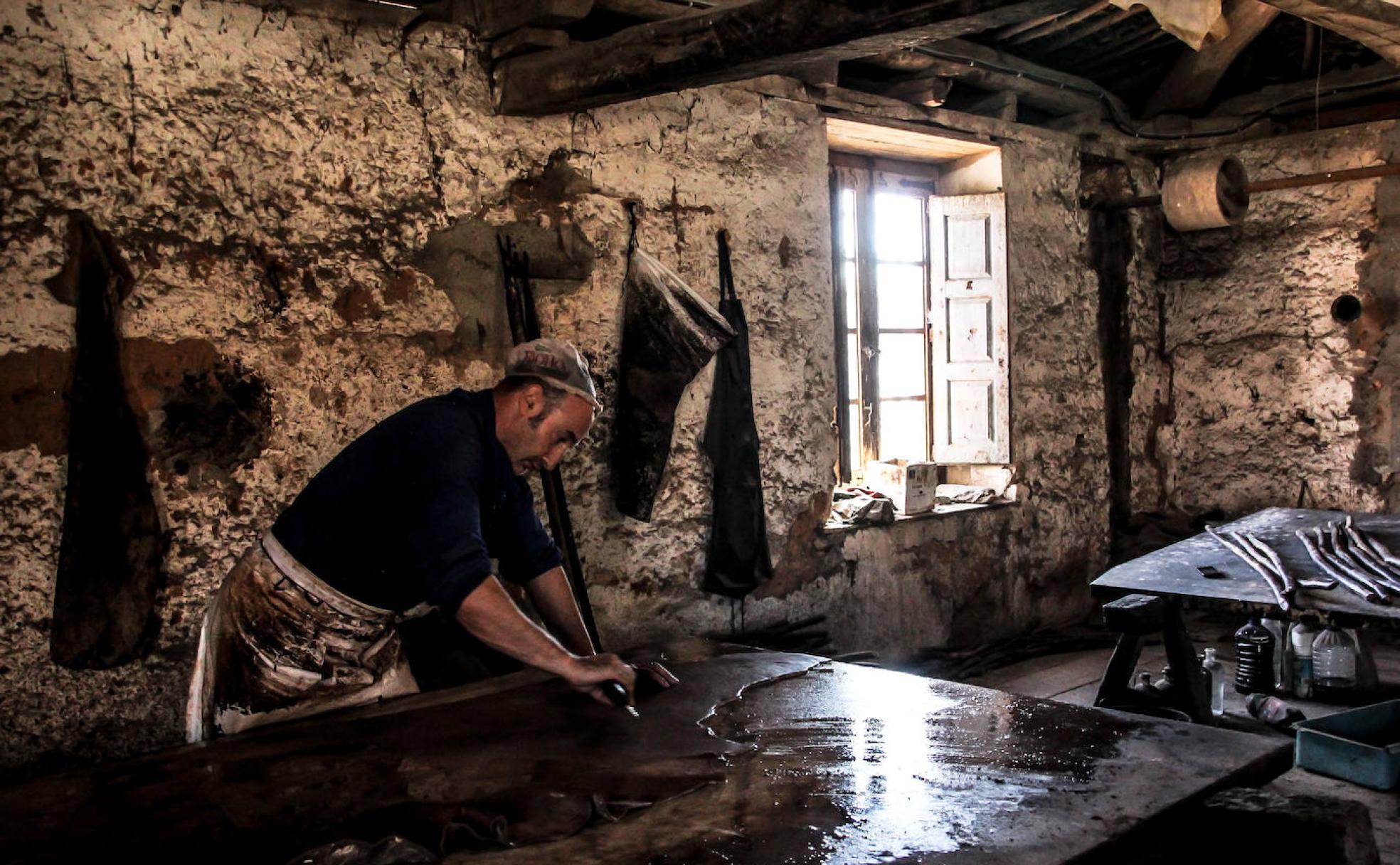 Santa María del Páramo: escuela de curtidores en el Páramo leonés