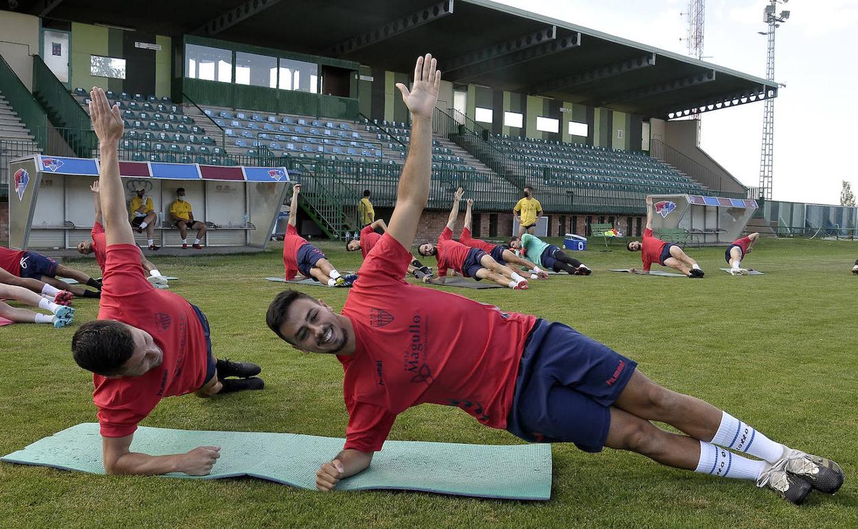 Manu y Javi Borrego, durante un entrenamiento de la pretemporada anterior.