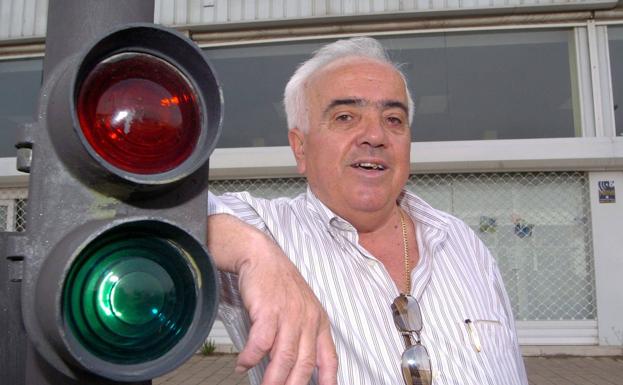 Muere 'El Sella', la voz de los feriantes de Valladolid