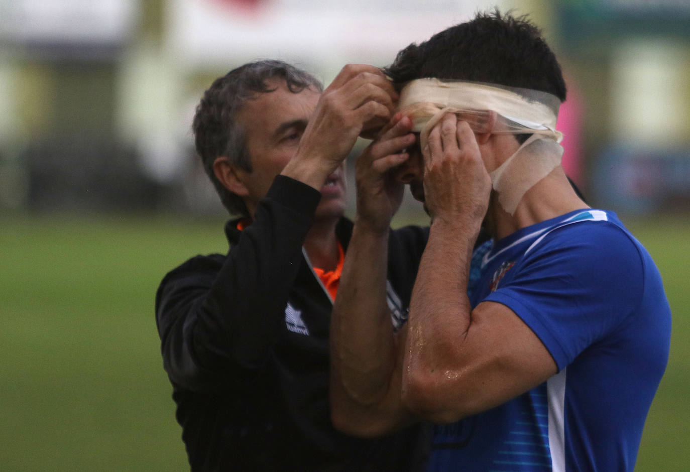 Los jugadores del Unami celebran uno de los goles marcados por Alcubilla este sábado.