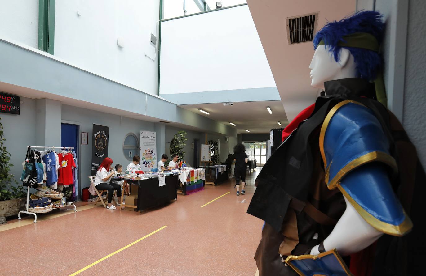 La octava edición del Salón Manga&Cómic de Palencia llena de color y de actividades el frontón de Eras de Santa Marina