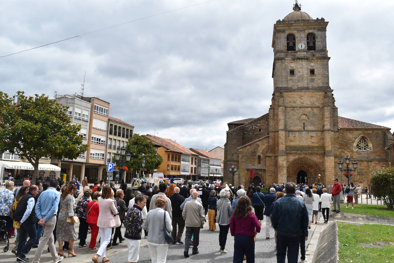 La localidad amplía su colección de cabezudos con una nueva imagen