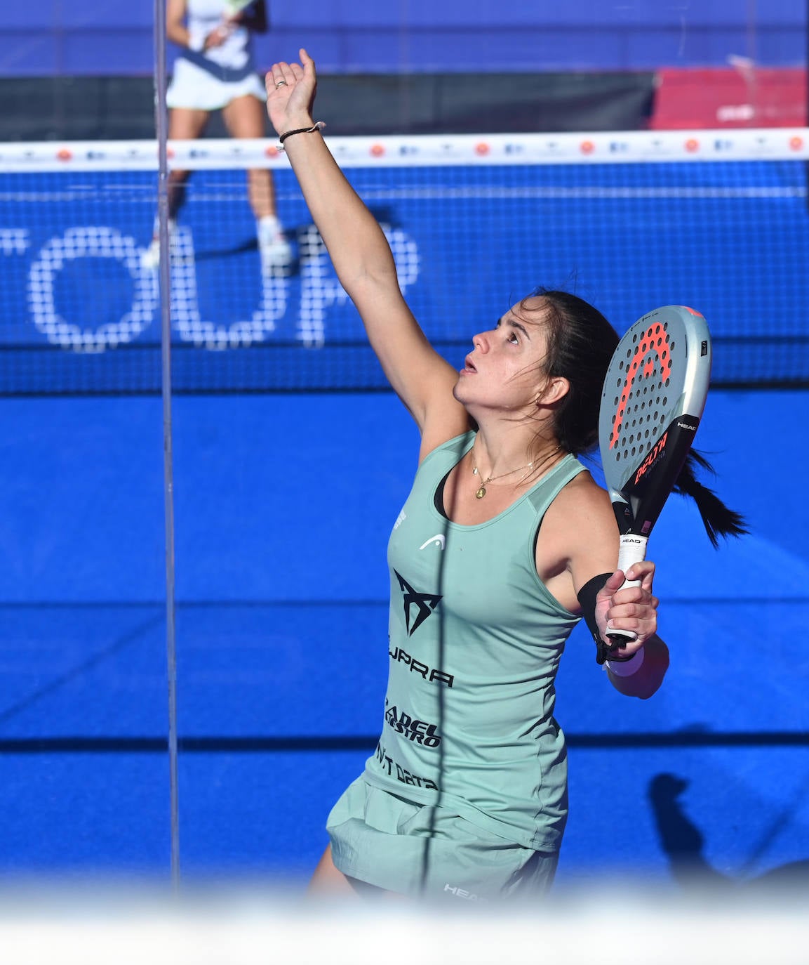 Partido entre Marta Marrero y Lucía Sainz contra Ariana Sánchez y Paula José María.