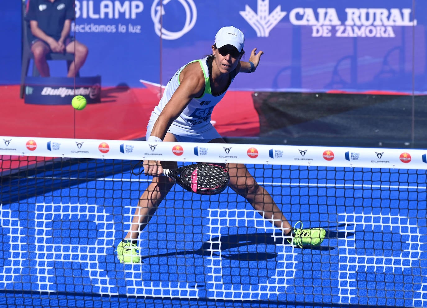 Partido entre Marta Marrero y Lucía Sainz contra Ariana Sánchez y Paula José María.
