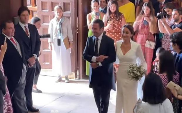 Imagen principal - Historias de la red social Instagram publicadas por los invitados de la boda. 