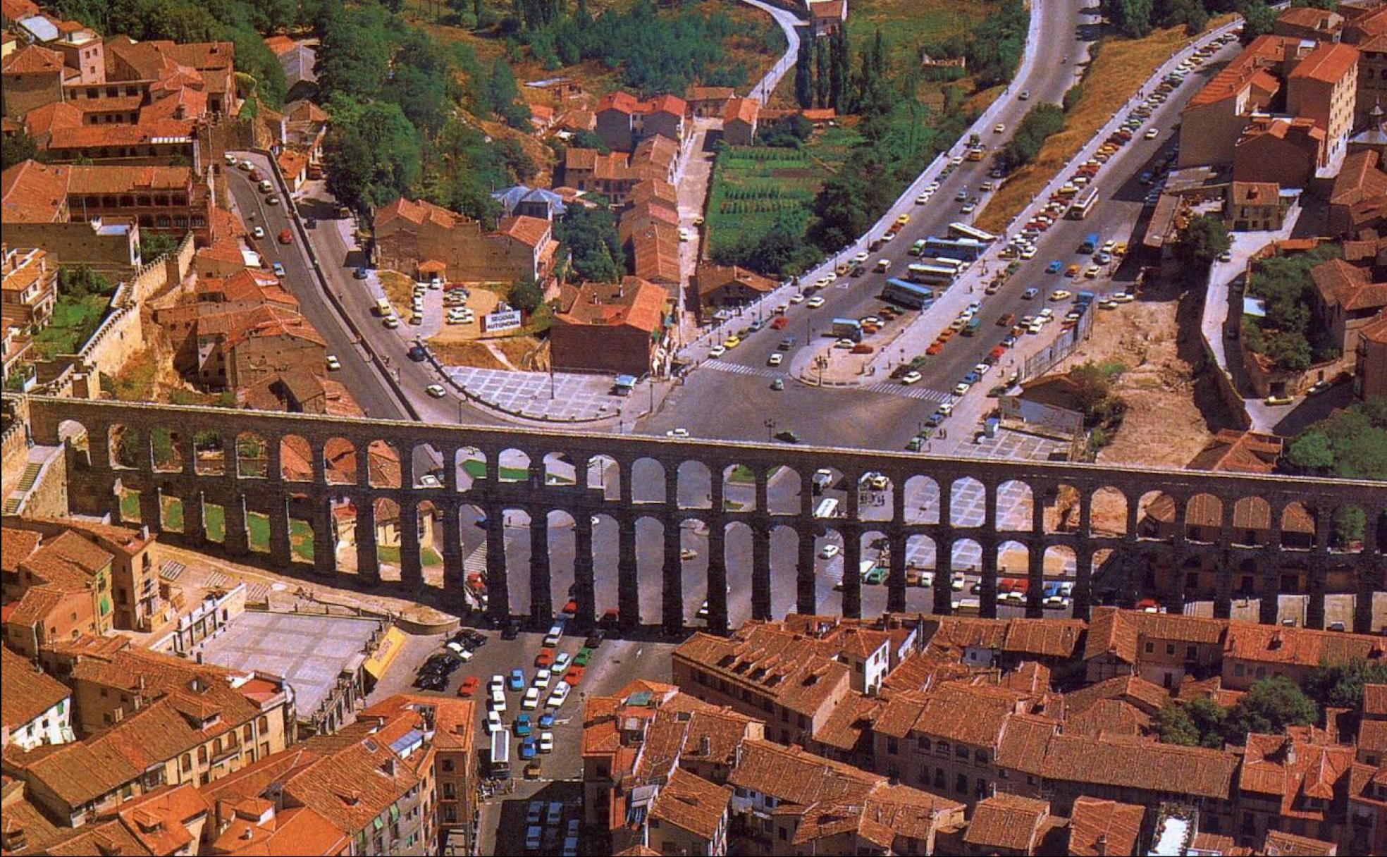 Panorámica del Azoguejo desde