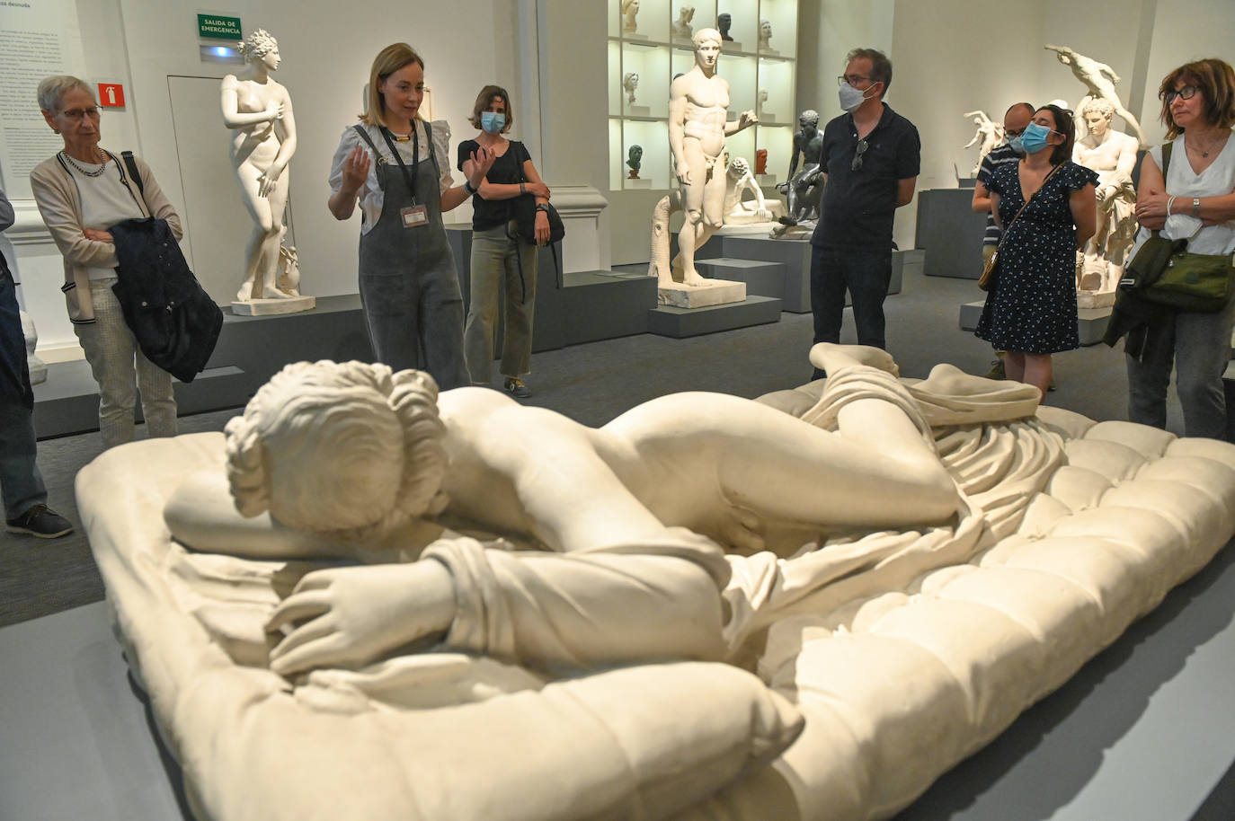 Fotos: El Museo Nacional de Escultura acoge su primera exposición LGTBI+