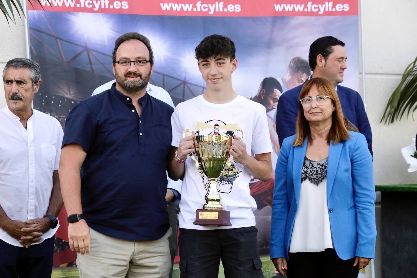 Fotos: Gala de entrega de los premios de la Delegación Provincial de Fútbol (3/5)